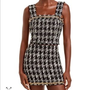 Alice and Olivia Elana mini skirt size 4 NWT sold out